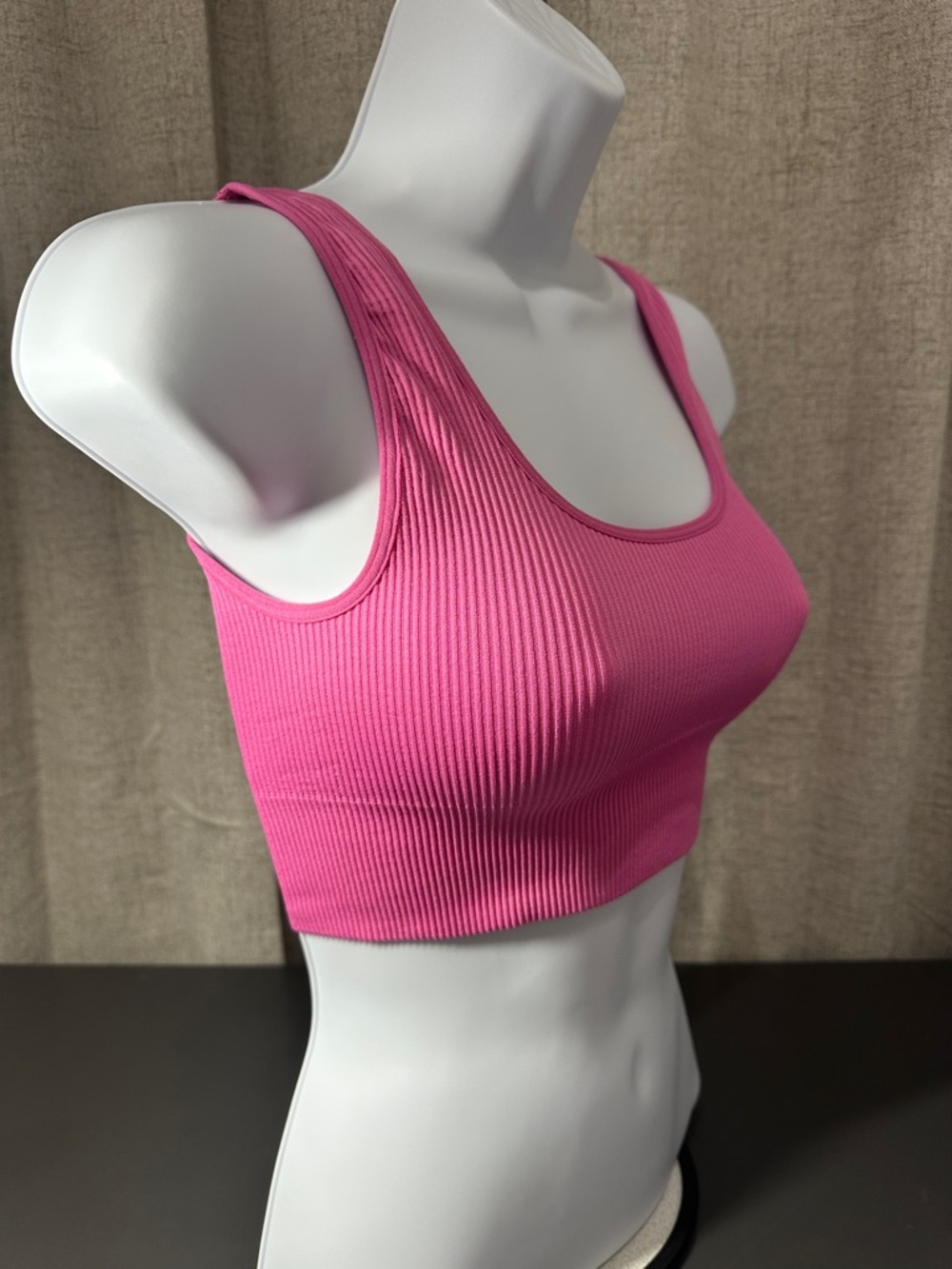 Gap Body - Picture 2 of 6
